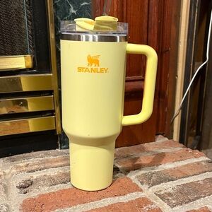 Stanley Bright Yellow Travel Mug